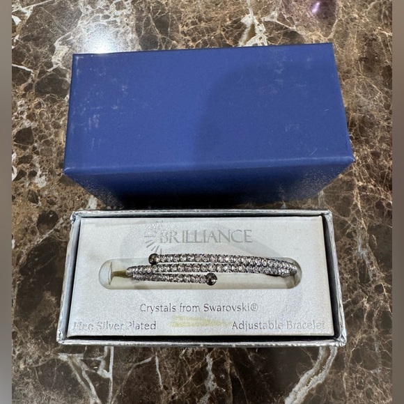Swarovski adjustable crystal bracelet - Picture 1 of 6
